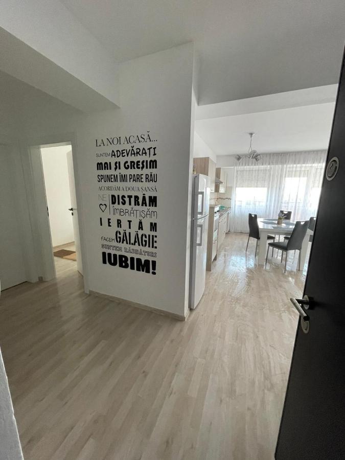 Class Deluxe Apartments Oradea Exterior foto