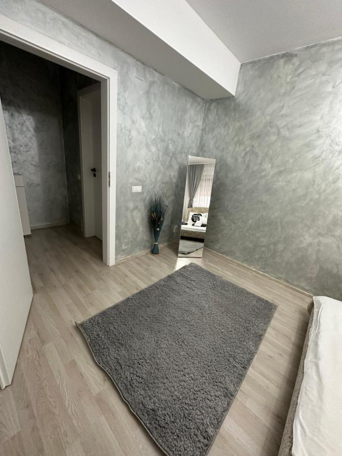 Class Deluxe Apartments Oradea Exterior foto