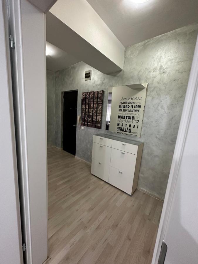 Class Deluxe Apartments Oradea Exterior foto