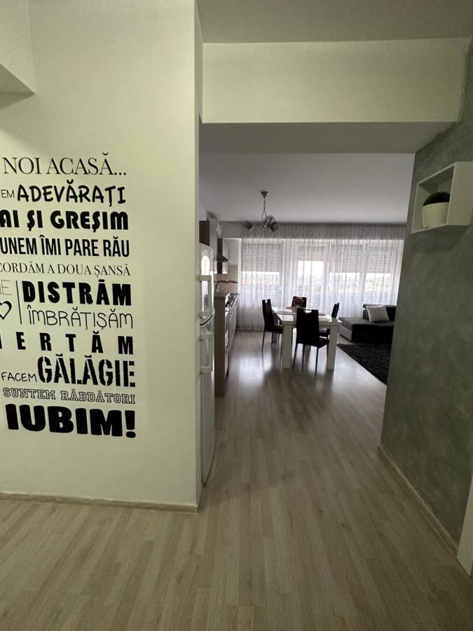 Class Deluxe Apartments Oradea Exterior foto